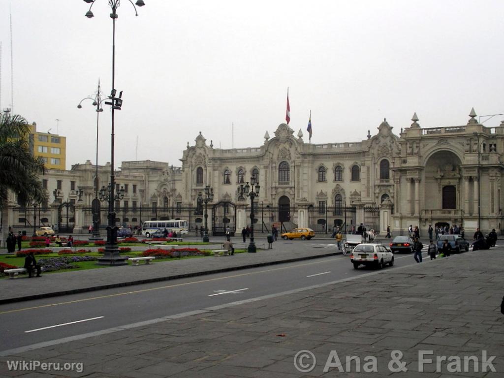 Plaza de Armas, Lima